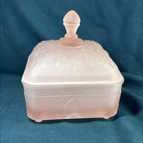 Indiana Glass Pink Frosted Trinket Box - Picture 7 of 8